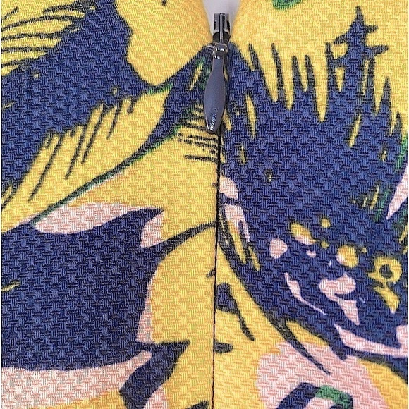 J. Crew Piqué Tailored Dress Double V Neck Navy Floral Yellow Pink Size 6 EUC - Picture 12 of 16